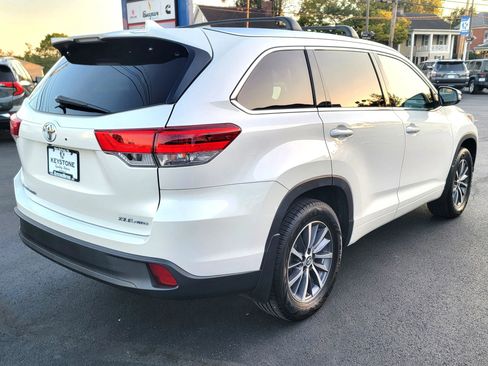 Used 2018 Toyota Highlander XLE image 5