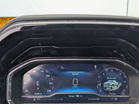 Used 2023 Chevrolet Silverado 1500 RST image 12