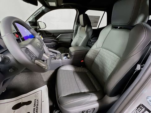 New 2026 Toyota 4Runner TRD Sport Premium AWD/4WD image 17