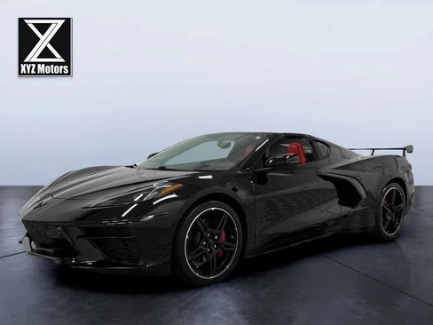 Used 2023 Chevrolet Corvette Stingray Preferred Cpe w/ 2LT image 3