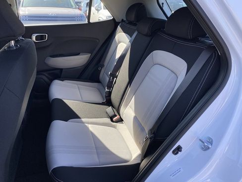 New 2026 Hyundai Venue SEL image 25