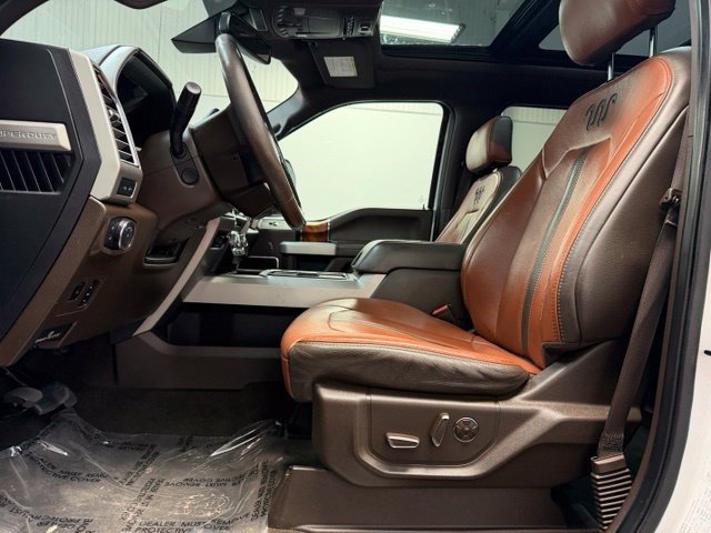 Used 2018 Ford F250 King Ranch w/ King Ranch Ultimate Package AWD/4WD image 13