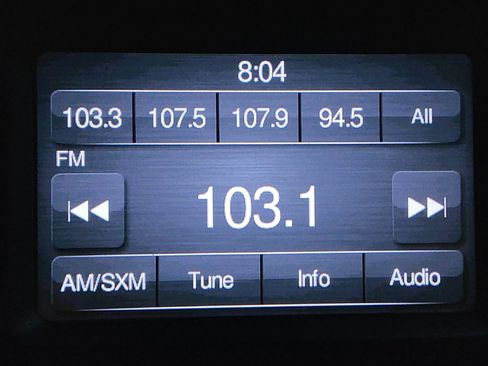 Used 2019 RAM 1500 Classic SLT image 25