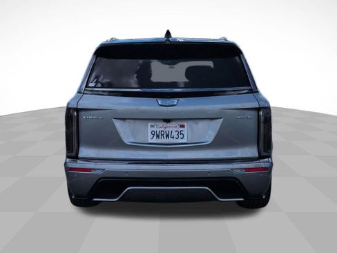 Used 2026 Cadillac Vistiq Platinum AWD/4WD image 6