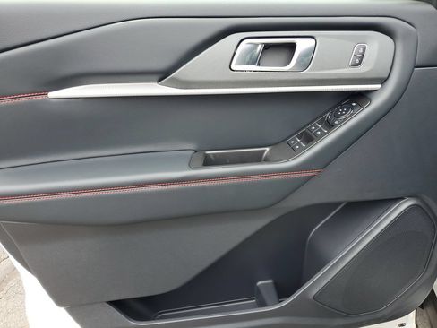 New 2026 Ford Explorer ST-Line AWD/4WD image 24