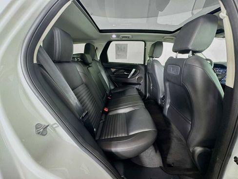 Used 2025 Land Rover Discovery Sport S image 26