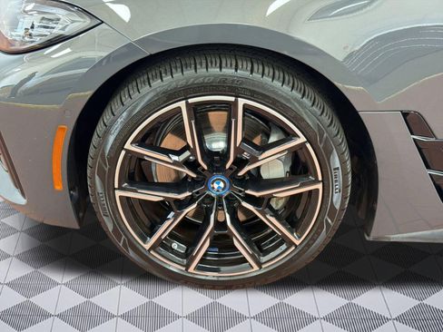 Certified 2022 BMW i4 eDrive40 w/ M Sport Package image 12