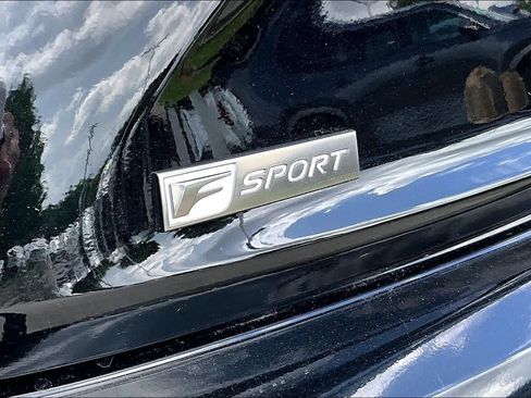 Used 2020 Lexus IS 350 F Sport w/ F Sport Package RWD image 9