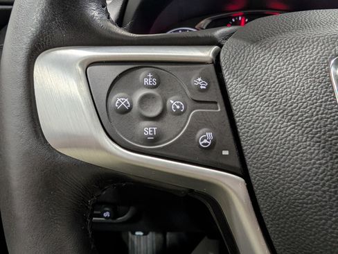 Used 2022 GMC Terrain SLT w/ Tech Package image 20