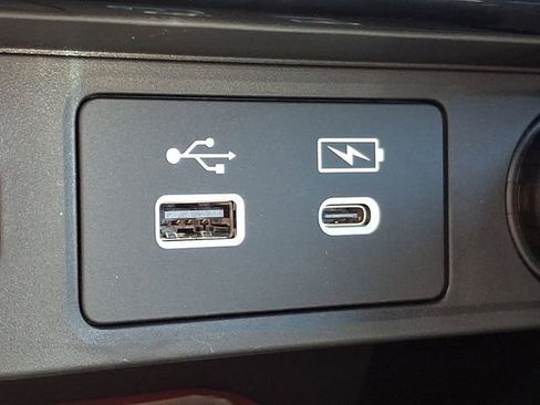 Used 2025 Honda CR-V Sport Touring image 22