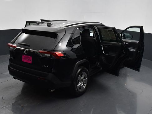 Used 2024 Toyota RAV4 XLE FWD image 22