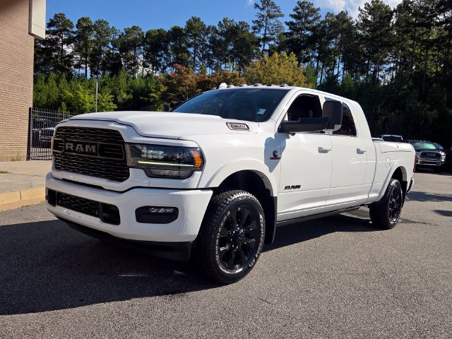 Used 2022 RAM 2500 Limited AWD/4WD image 4