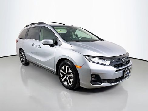 New 2026 Honda Odyssey EX-L image 1