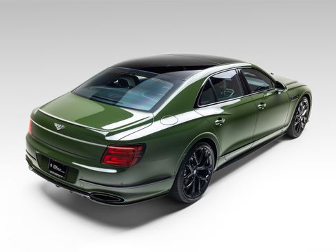Used 2024 Bentley Flying Spur W12 AWD/4WD image 10