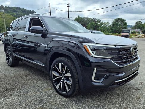 New 2026 Volkswagen Atlas SEL Premium R-Line image 2