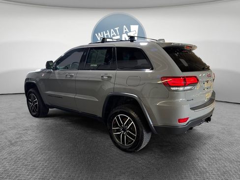 Used 2019 Jeep Grand Cherokee Trailhawk AWD/4WD image 6