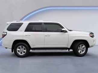 Used 2015 Toyota 4Runner SR5 RWD video 3