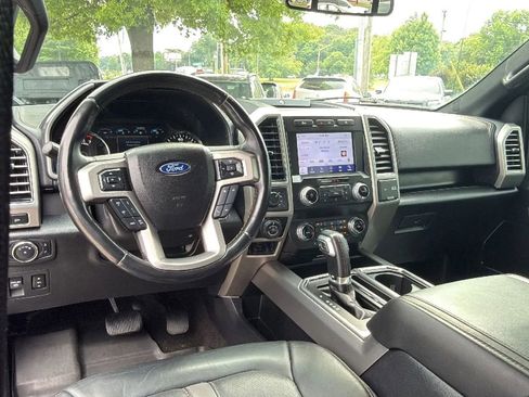 Used 2020 Ford F150 Platinum w/ Equipment Group 701A Luxury AWD/4WD image 17