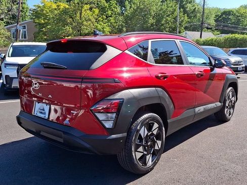 Used 2024 Hyundai Kona SEL AWD/4WD image 6