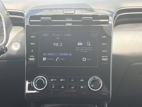 Used 2023 Hyundai Santa Cruz SEL AWD/4WD image 11