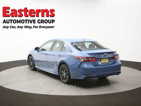 Used 2024 Toyota Camry SE image 65