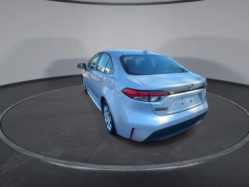 Used 2024 Toyota Corolla LE image 12
