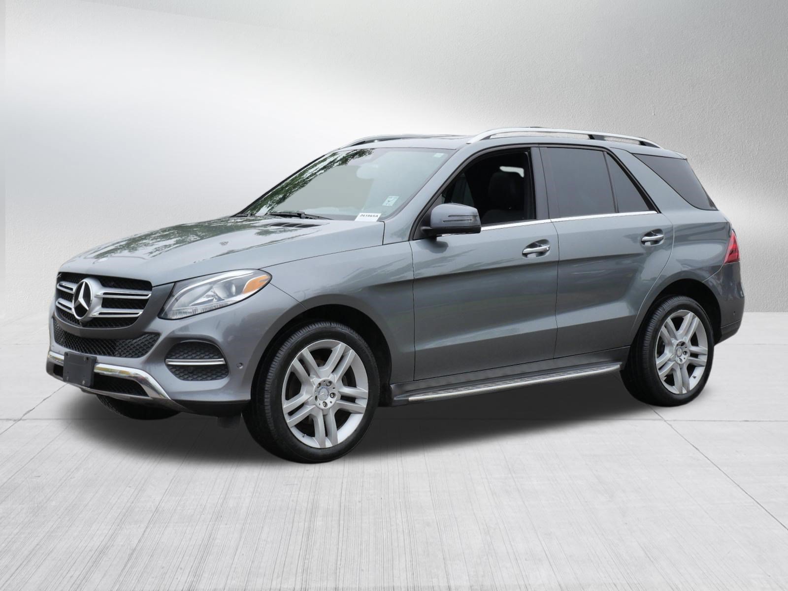 Used 2017 Mercedes-Benz GLE 350 4MATIC image 3