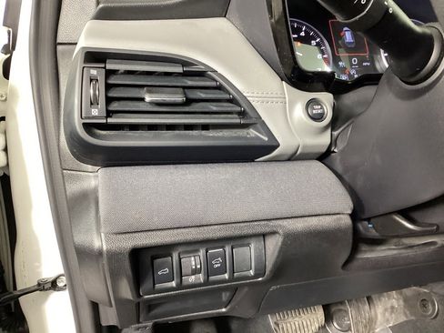 Used 2020 Subaru Outback Premium image 22