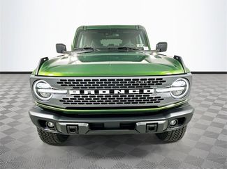 New 2025 Ford Bronco Badlands w/ Sasquatch Package video 2