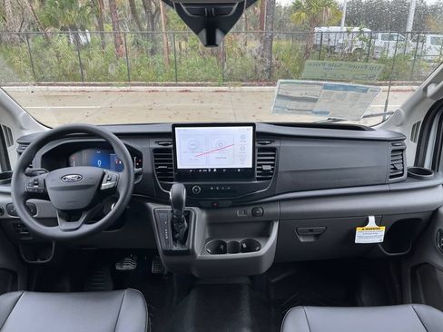 New 2026 Ford Transit 250 148 Medium Roof RWD image 8