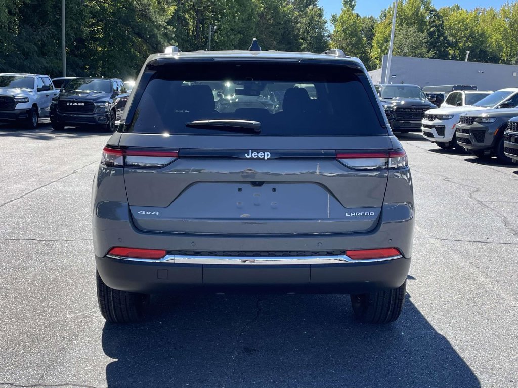 New 2027 Jeep Grand Cherokee 4WD image 7