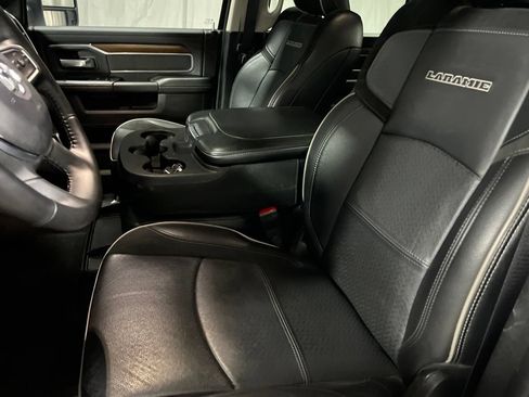 Used 2024 RAM 2500 Laramie w/ Safety Group AWD/4WD image 23
