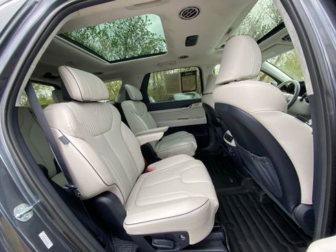 Used 2025 Hyundai Palisade Calligraphy AWD/4WD image 38