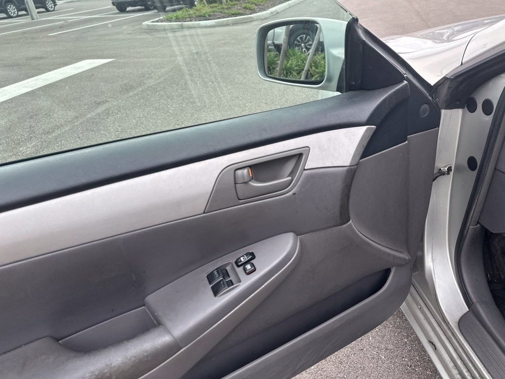Used 2006 Toyota Solara SE FWD image 10