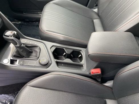 Used 2024 Volkswagen Tiguan Wolfsburg Edition AWD/4WD image 18
