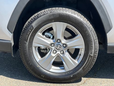 Certified 2024 Toyota RAV4 XLE w/ Convenience Package AWD/4WD image 31