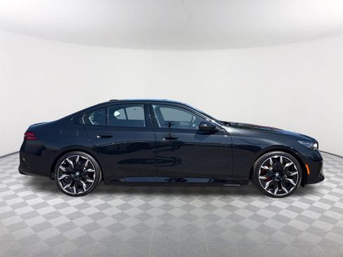 New 2027 BMW i5 eDrive40 w/ M Sport Package RWD image 3