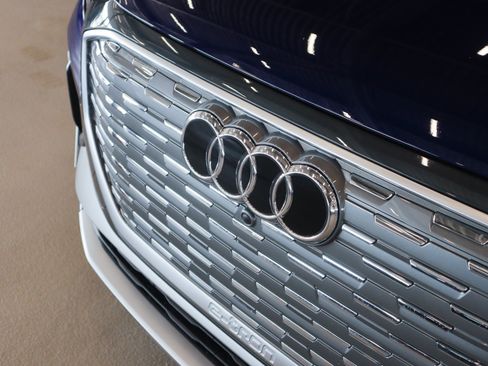 Used 2023 Audi Q4 e-tron Premium Plus w/ Premium Plus AWD/4WD image 31