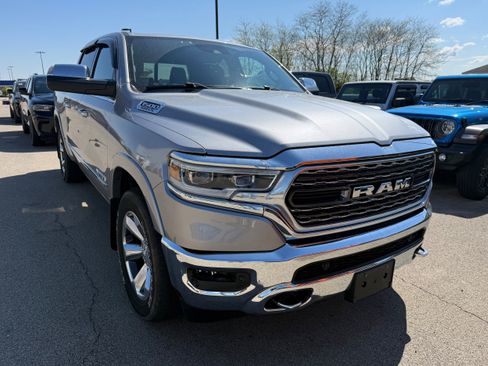 Used 2019 RAM 1500 Limited AWD/4WD image 1