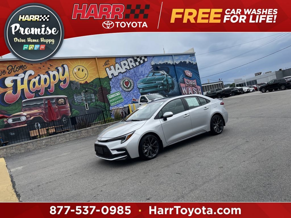 Used 2025 Toyota Corolla XSE FWD image 1