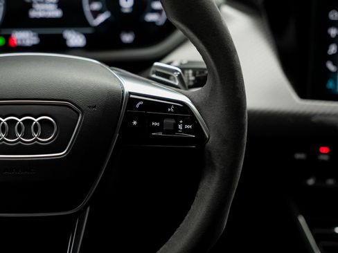 Used 2022 Audi RS e-tron GT w/ Carbon Performance Package image 45