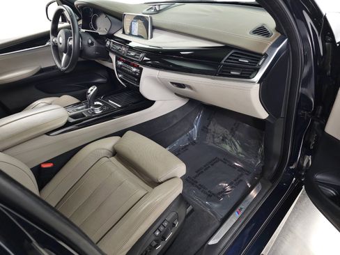 Used 2018 BMW X5 xDrive50i image 13