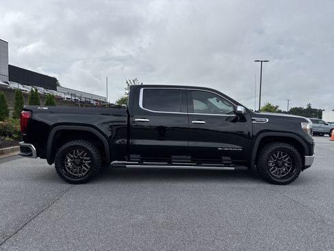 Used 2020 GMC Sierra 1500 SLT w/ SLT Premium Plus Package AWD/4WD image 11