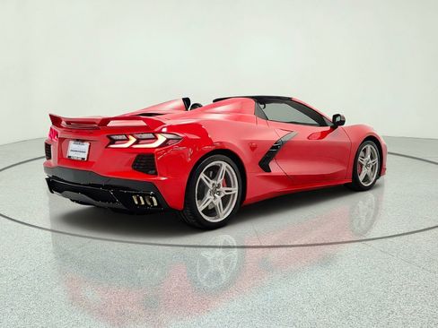 Used 2022 Chevrolet Corvette Stingray Preferred Conv w/ Z51 Performance Package RWD image 5