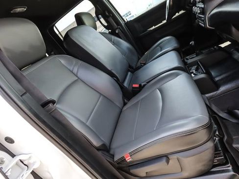 Used 2022 RAM 3500 Tradesman w/ Chrome Appearance Group AWD/4WD image 62