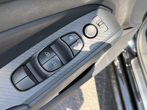 New 2026 Nissan Altima 2.5 SV FWD image 10