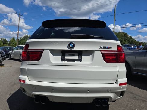 Used 2011 BMW X5 M image 8