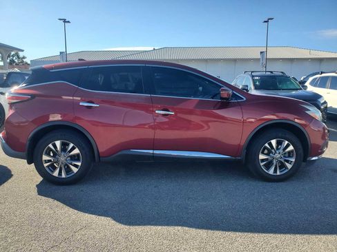 Used 2017 Nissan Murano S w/ Navigation Package image 2