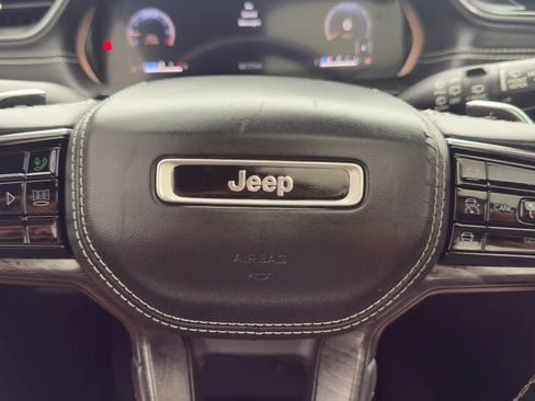 Used 2021 Jeep Grand Cherokee L Overland AWD/4WD image 17