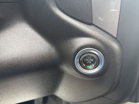 Used 2023 GMC Sierra 1500 Pro w/ Graphite Edition image 39